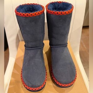 UGG rare navy blue and red polka dots boots 78th anniversary, pre-owned loved